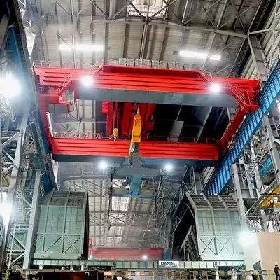 Guindaste aéreo de metalurgia de vigas duplas modelo QDY